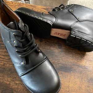 OTTO ZONE Leather black Chukka Boots for Men Fashion Lace Up Ankle Boots